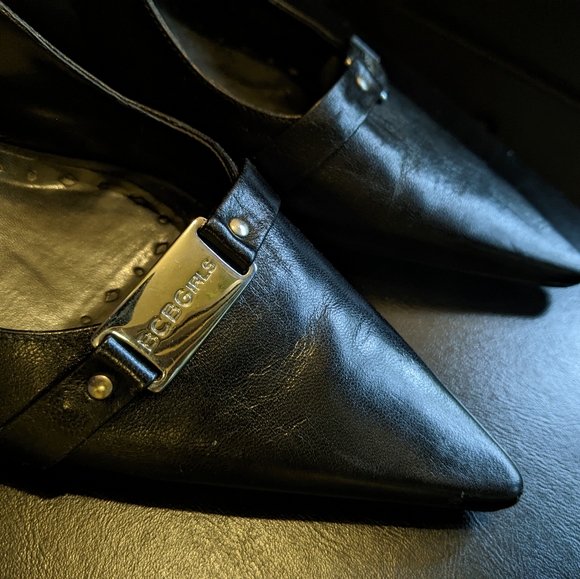 Bcbgirls black slingback low heel leather shoes - Picture 1 of 3